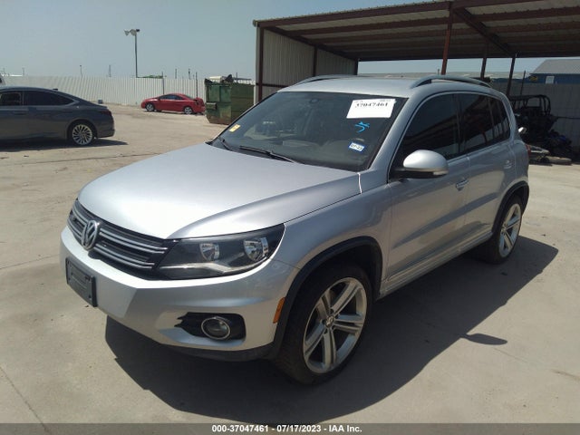 WVGAV7AXXGW503595 Volkswagen Tiguan R-line