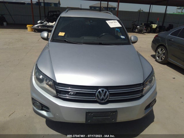 WVGAV7AXXGW503595 Volkswagen Tiguan R-line