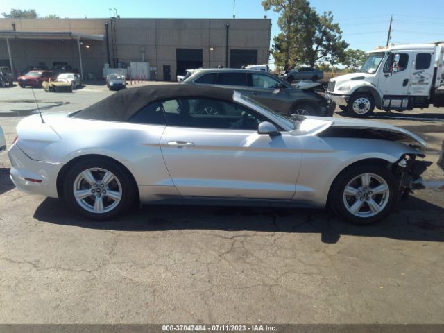1FATP8EM4G5273965 Ford Mustang V6