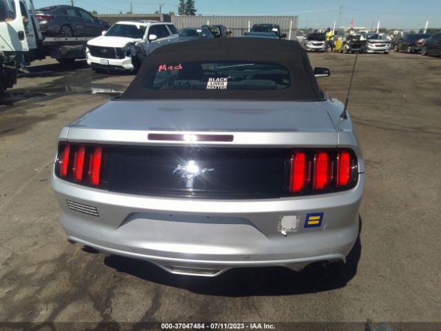 1FATP8EM4G5273965 Ford Mustang V6