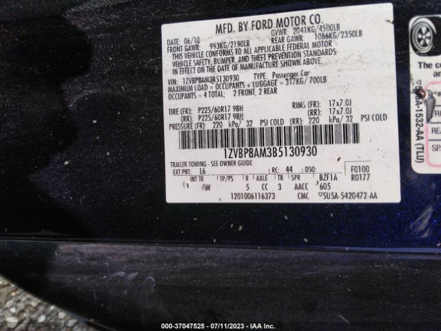 2011 FORD MUSTANG 1ZVBP8AM3B5130930 Photo 8