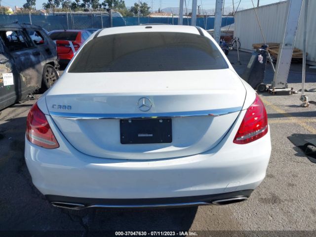 55SWF4JB3GU105089 Mercedes-Benz C-class C 300
