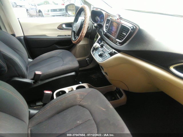 Chrysler PACIFICA L 2018 2C4RC1AGXJR226859 Image 11