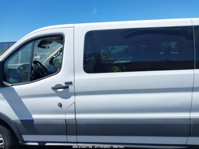 1FBZX2YM6HKA66014 Ford Transit Wagon Xl/xlt