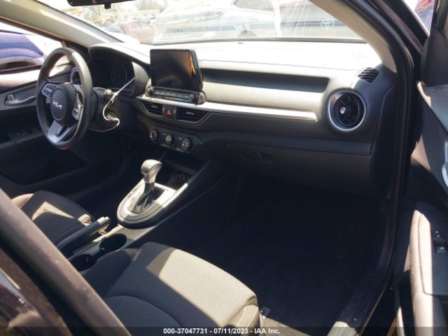 3KPF24AD6PE603615 KIA Forte Lxs