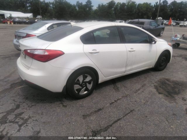 KNAFX4A68F5351618 KIA FORTE LX