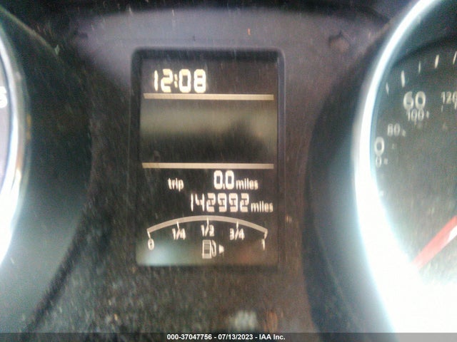 3VWD17AJ3FM332208 Volkswagen Jetta Sedan 1.8t Se