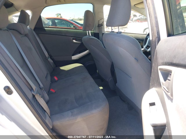 Toyota PRIUS PLUG-IN 2015 JTDKN3DP7F3067270 Image 8