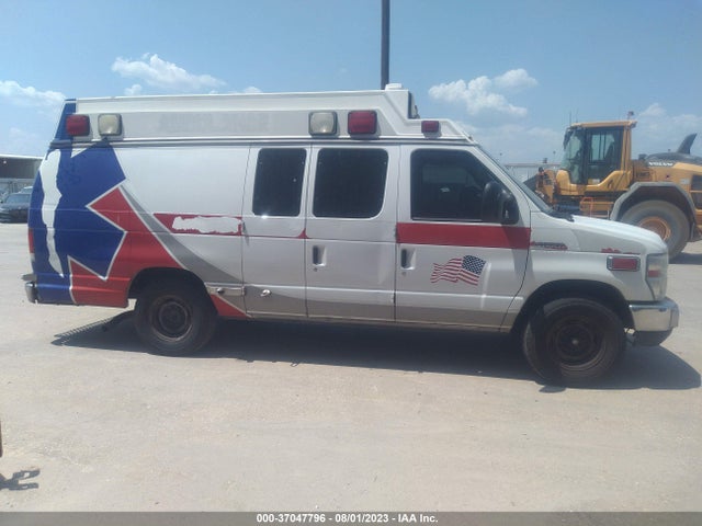 2013 FORD ECONOLINE CARGO VAN COMMERCIAL/RECREATIONAL VIN: 1FDSS3ES8DDB35333