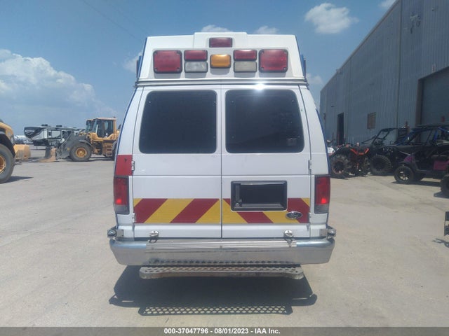 2013 FORD ECONOLINE CARGO VAN COMMERCIAL/RECREATIONAL VIN: 1FDSS3ES8DDB35333