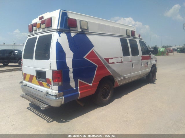 2013 FORD ECONOLINE CARGO VAN COMMERCIAL/RECREATIONAL VIN: 1FDSS3ES8DDB35333