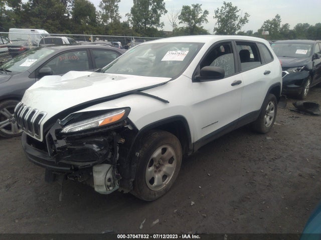1C4PJMAB4GW263974 Jeep Cherokee Sport