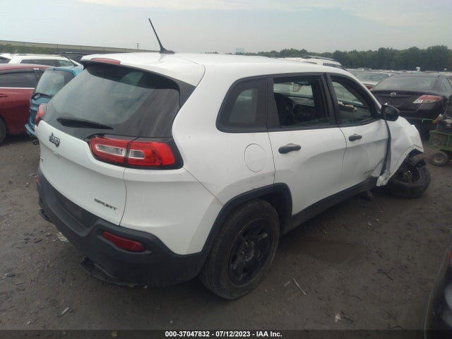 1C4PJMAB4GW263974 Jeep Cherokee Sport
