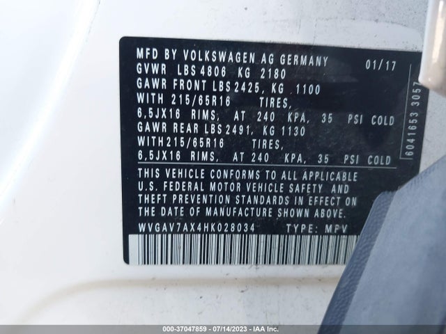 WVGAV7AX4HK028034 Volkswagen TIGUAN