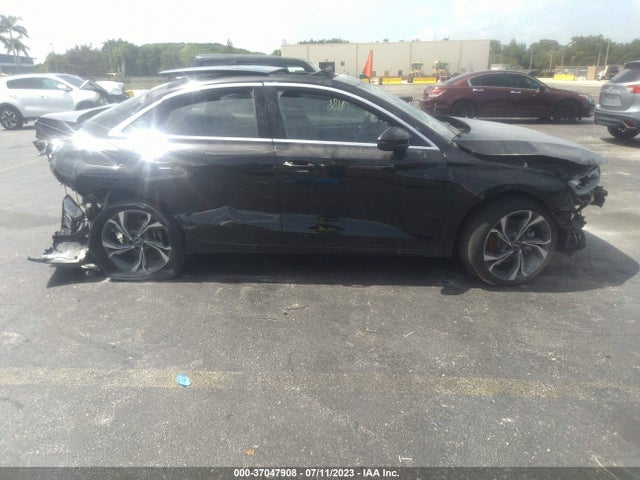 WAUGUDGY9NA014080 Audi A3 Sedan Premium