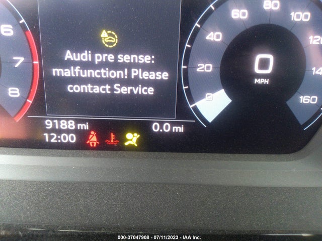 WAUGUDGY9NA014080 Audi A3 Sedan Premium