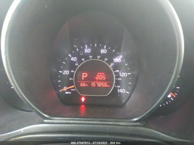 KNDJN2A27F7762436 KIA Soul Base