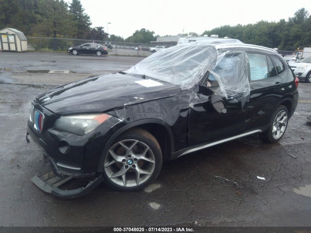 2013 BMW X1 XDRIVE28I VIN: WBAVL1C50DVR85092