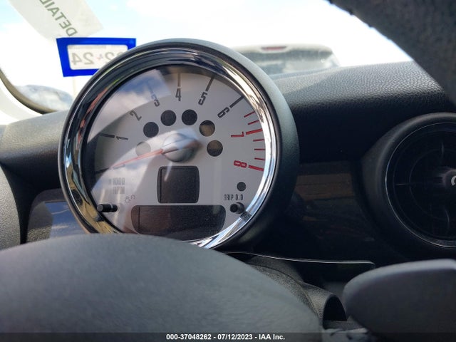 2013 MINI COOPER HARDTOP S VIN: WMWSV3C50DT393678