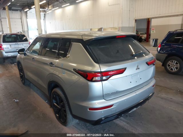 JA4J4UA89NZ069464 Mitsubishi Outlander Se