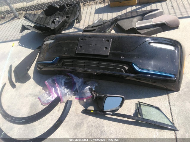 WBY8P8C58K7D18965 BMW I3 S
