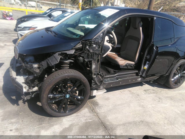WBY8P8C58K7D18965 BMW I3 S