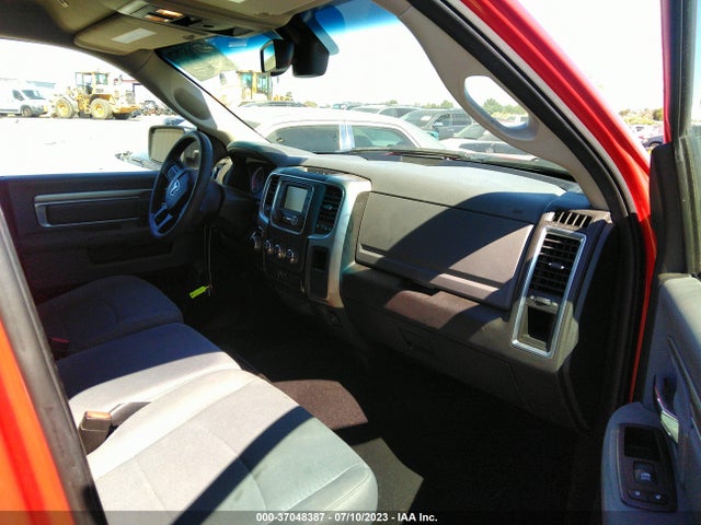 1C6RR6TT6KS585154 RAM 1500 Classic Slt