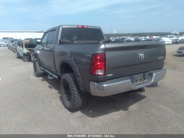 2013 RAM 2500 TRADESMAN VIN: 3C6UR5CL8DG572212