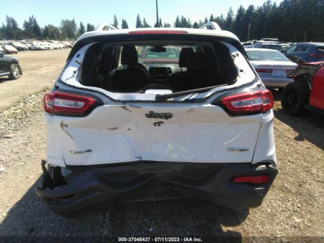 1C4PJMLX7JD561172 Jeep Cherokee Latitude Plus