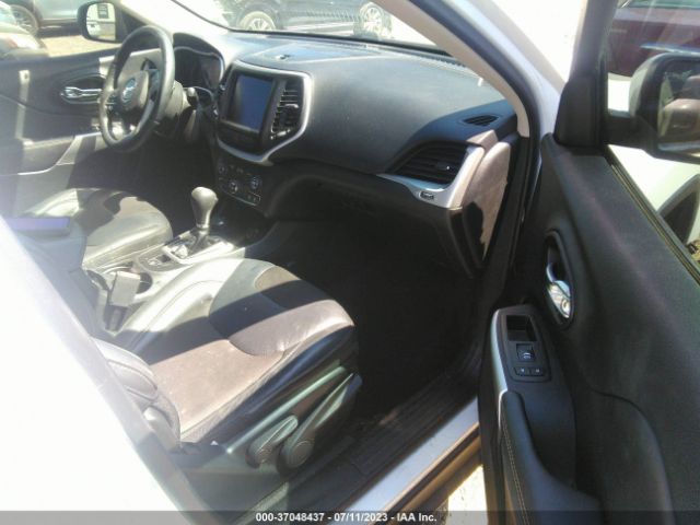 1C4PJMLX7JD561172 Jeep Cherokee Latitude Plus