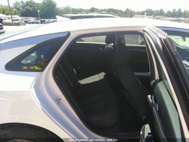 5XXG14J20MG050114 KIA K5 LXS