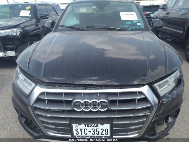 WA1BNAFY8K2093946 Audi Q5 Premium Plus