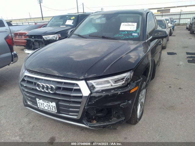 WA1BNAFY8K2093946 Audi Q5 Premium Plus