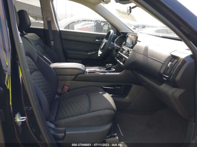 5N1DR3BA8NC220678 Nissan Pathfinder Sv
