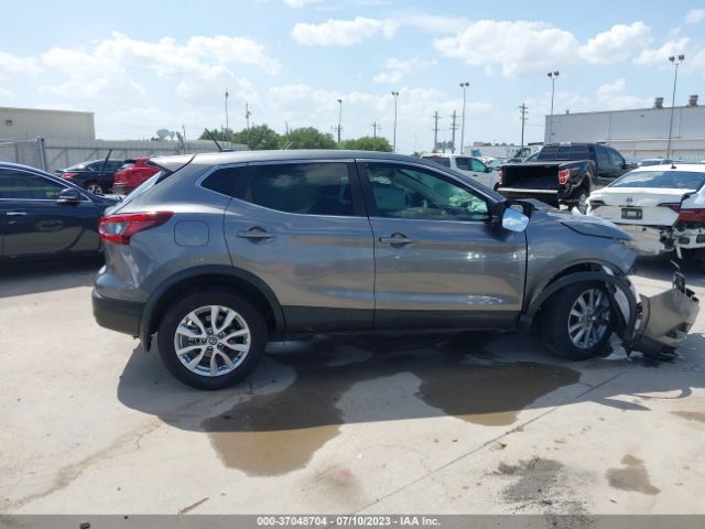JN1BJ1AV1MW316244 Nissan Rogue Sport S