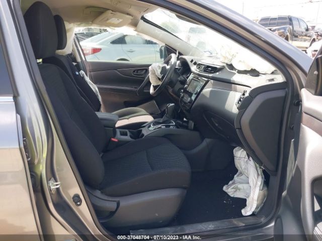 JN1BJ1AV1MW316244 Nissan Rogue Sport S