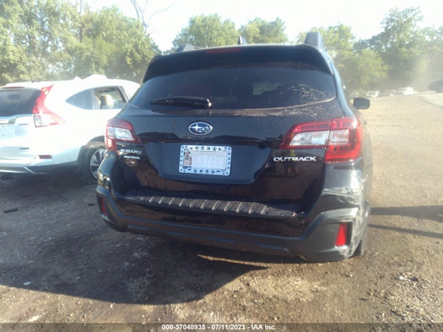 2018 SUBARU OUTBACK PREMIUM VIN: 4S4BSAHC6J3328588
