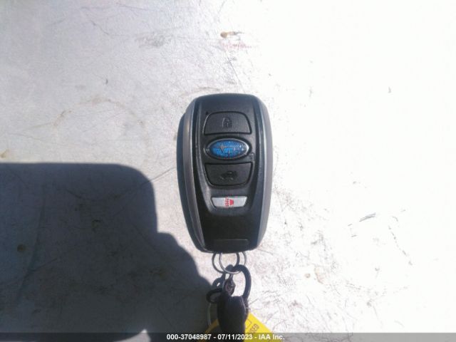 4S3BNAN68H3025266 Subaru Legacy Limited