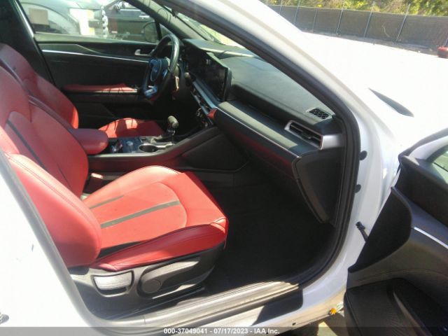 5XXG64J22NG094960 KIA K5 Gt-line