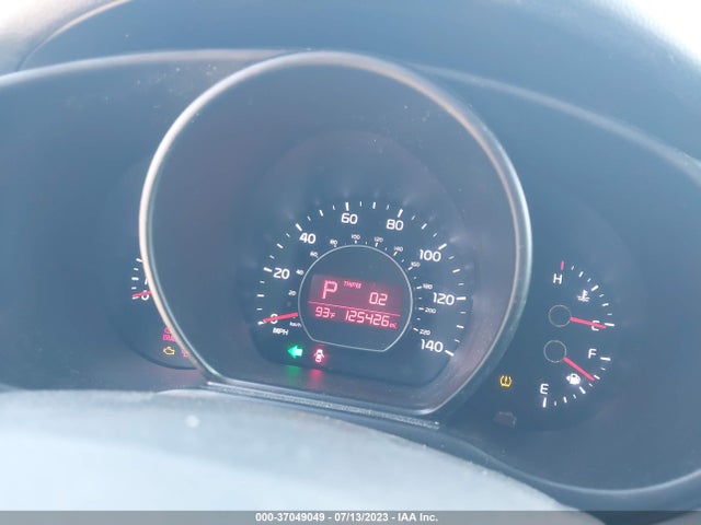 KIA SOUL + 2016 KNDJP3A57G7308537 Image 8