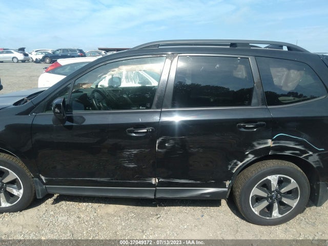 2017 SUBARU FORESTER PREMIUM VIN: JF2SJAEC5HH404568
