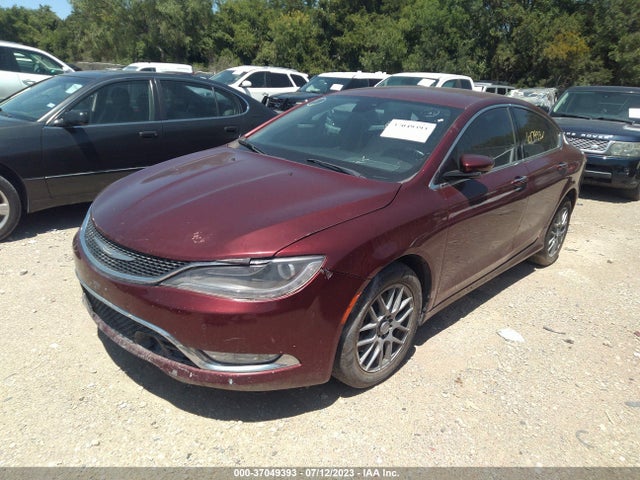 Chrysler 200 C 2015 1C3CCCEG6FN617933 Image 2
