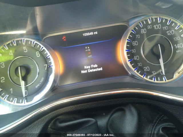 Chrysler 200 C 2015 1C3CCCEG6FN617933 Image 7