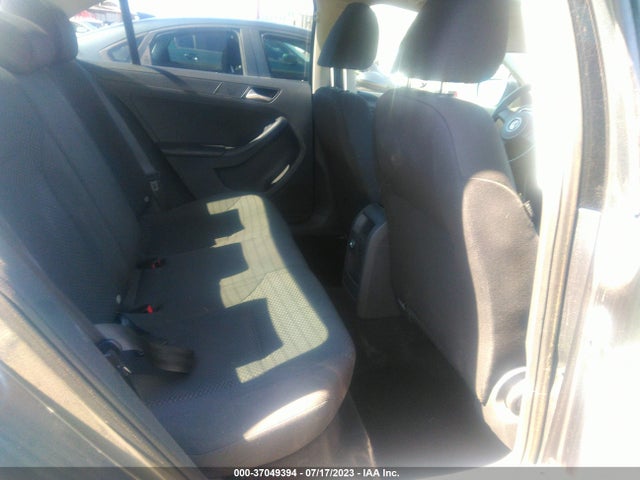 3VW2K7AJ1EM353156 Volkswagen Jetta Sedan S