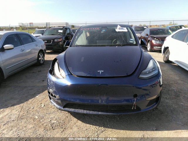 5YJYGDEE2MF105172 Tesla Model Y Long Range