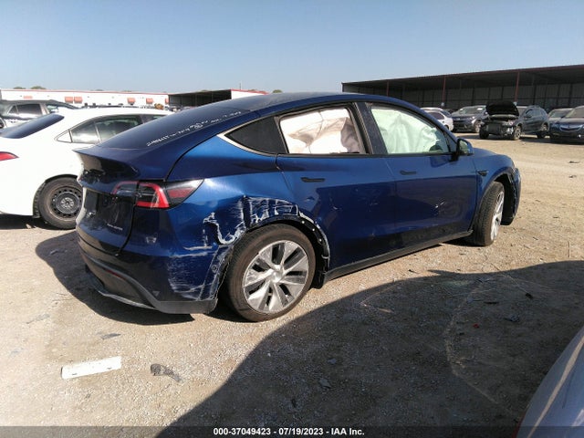 5YJYGDEE2MF105172 Tesla Model Y Long Range
