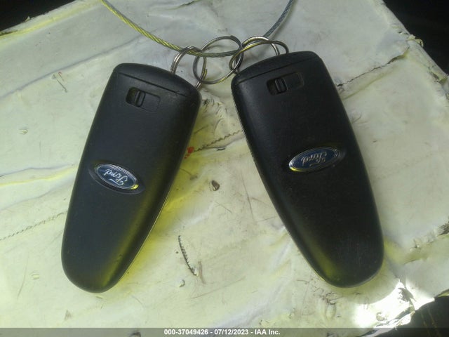 Ford ESCAPE SE 2019 1FMCU9GD1KUC26599 Image 3
