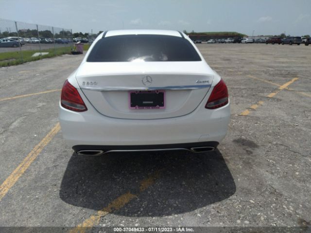 55SWF4KB6FU019448 Mercedes-Benz C-class C 300
