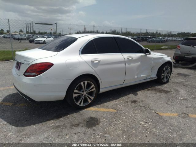 55SWF4KB6FU019448 Mercedes-Benz C-class C 300