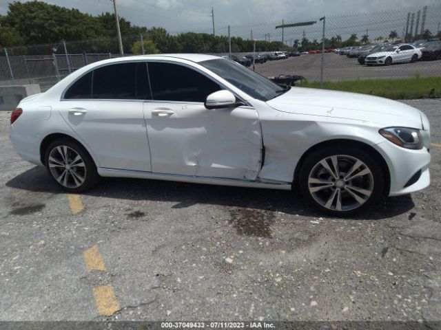 55SWF4KB6FU019448 Mercedes-Benz C-class C 300